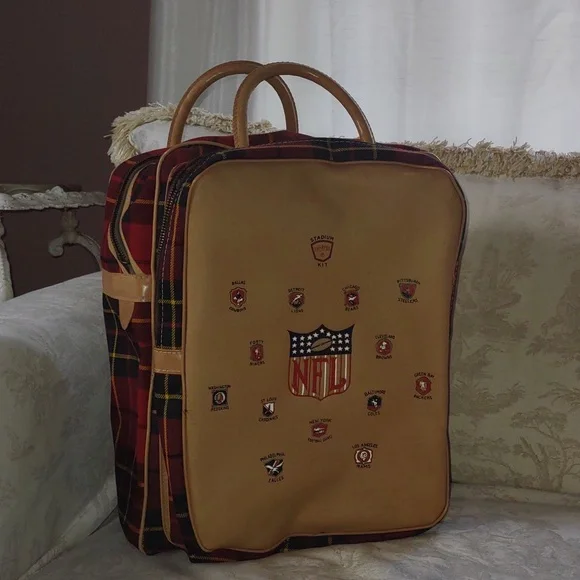 NFL and Thermos, Vintage 1960 Stadium Kit